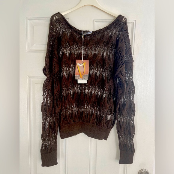 CristaSeya - Picture 1 of 6